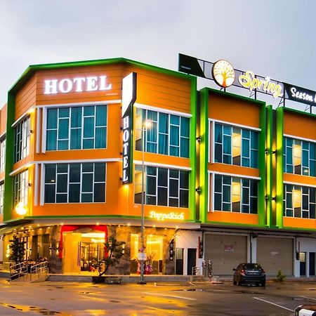 Spring Season Hotel Muar Dış mekan fotoğraf