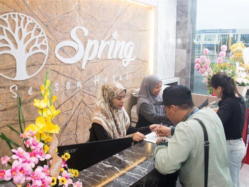Spring Season Hotel Muar Dış mekan fotoğraf