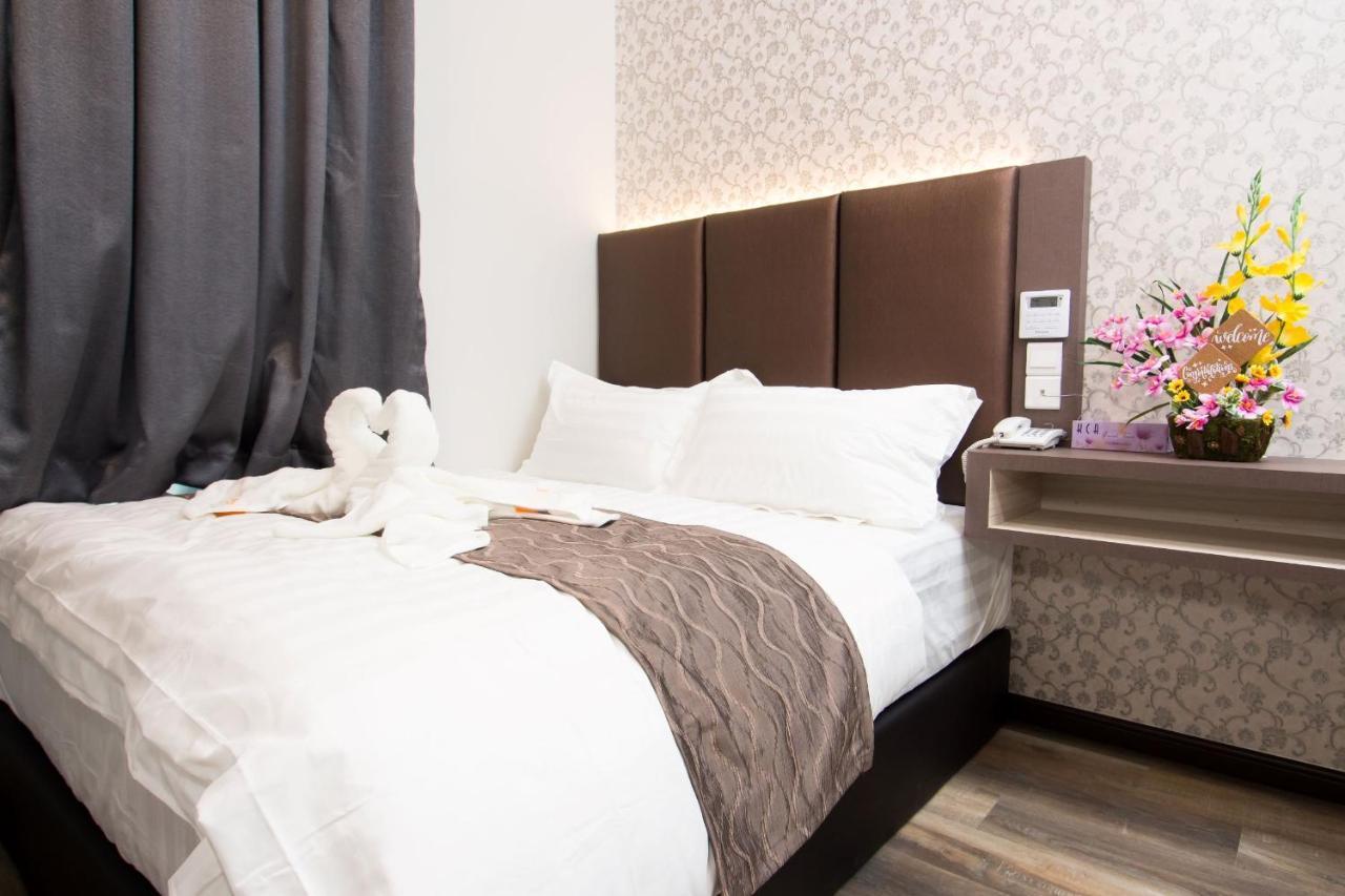 Spring Season Hotel Muar Dış mekan fotoğraf
