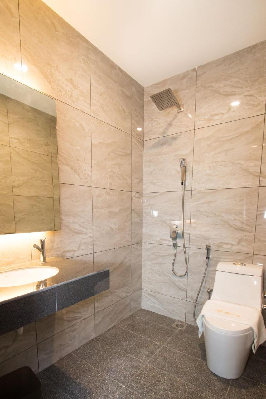 Spring Season Hotel Muar Dış mekan fotoğraf